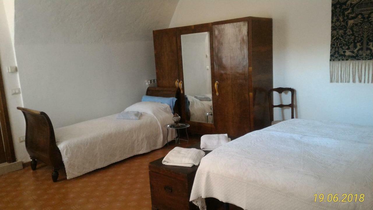 Agriturismo Holle Манерба-дель-Гарда Екстер'єр фото